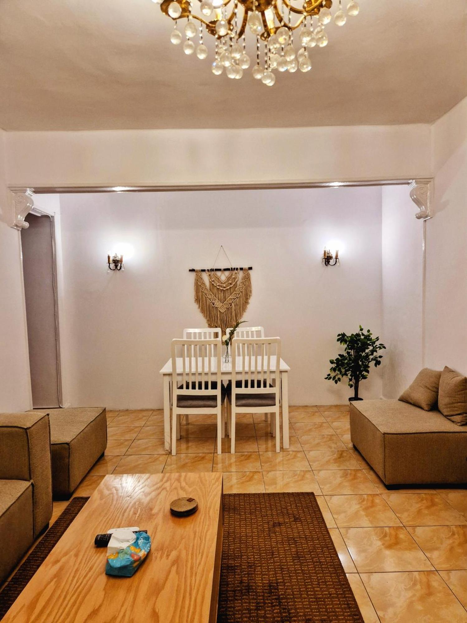 Tranquil In Zamalek Apartment *