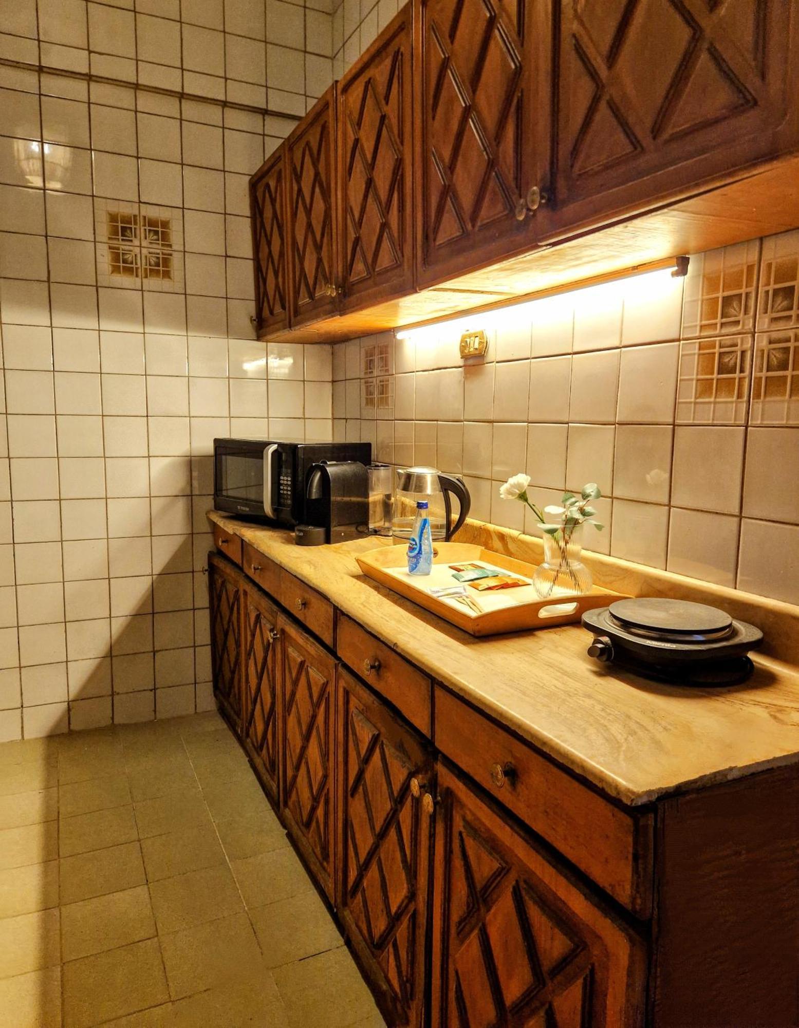 Tranquil In Zamalek Apartment