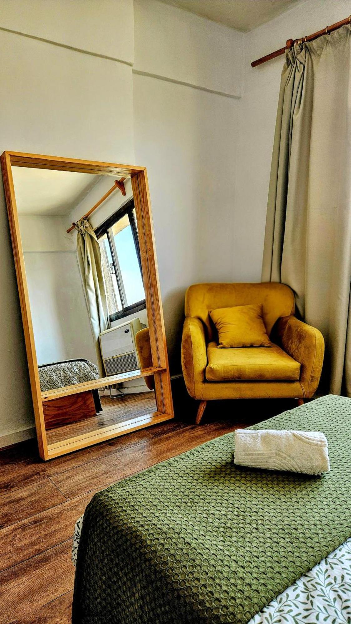 Tranquil In Zamalek Apartment